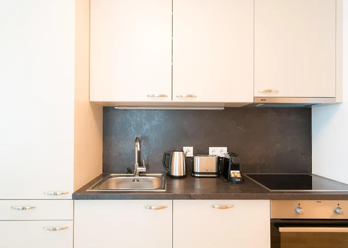 Residence, Marina Tower - Danube Aparthotel 4*