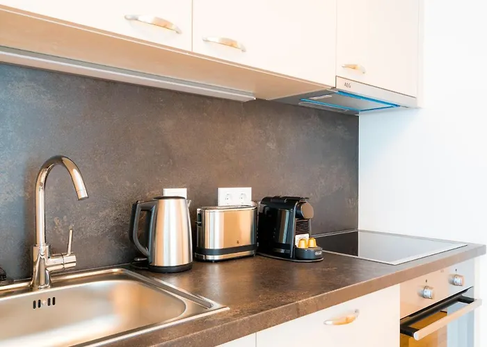 Residence, Marina Tower - Danube Aparthotel 4*