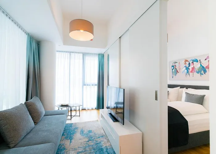 Residence, Marina Tower - Danube Aparthotel