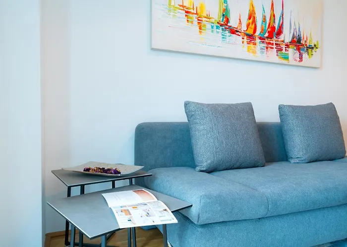 Residence, Marina Tower - Danube Aparthotel Wien