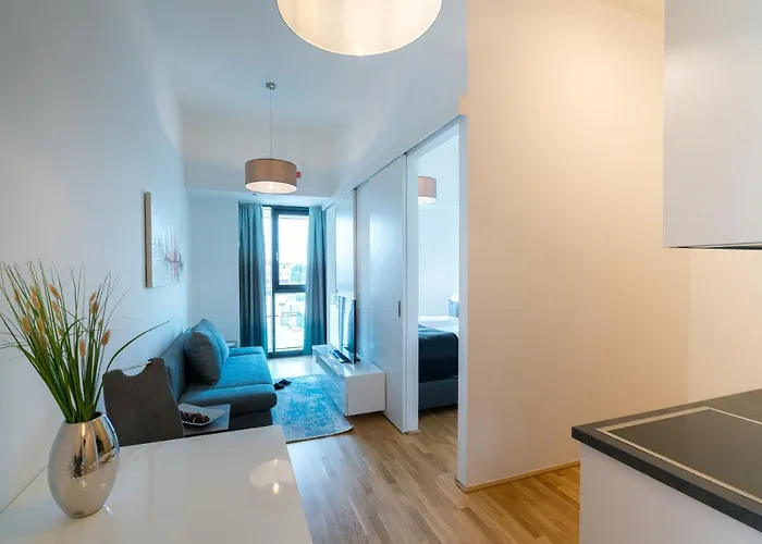 Residence, Marina Tower - Danube Aparthotel