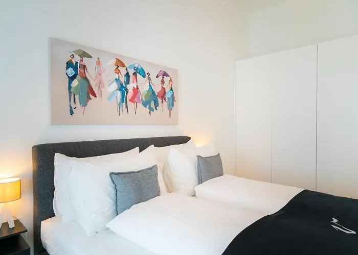 Residence, Marina Tower - Danube Aparthotel