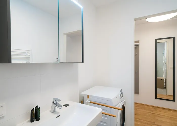 Residence, Marina Tower - Danube