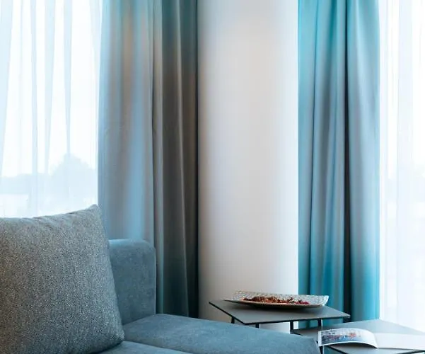 Residence, Marina Tower - Danube Aparthotel Wien